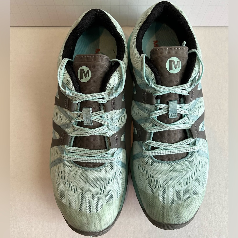 Merrell Size 9 (USA) Siren Hex Q2 E-Mesh Womens Shoes. Almost new.